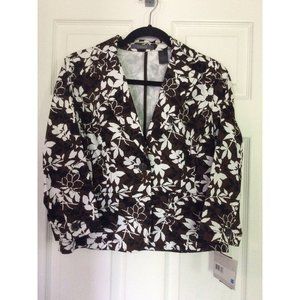 NWT Liz Claiborne, Women’s Blazer, 8P, Very Attractive!  $89